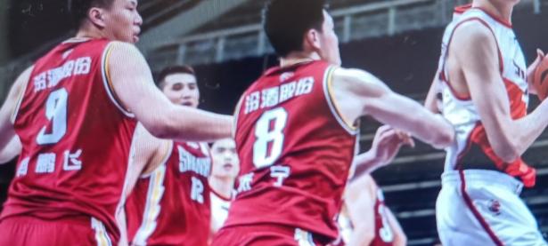 B体育体育课程-包含山西队在比赛中展现出强大的团队合作精神的词条