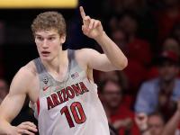 B体育体育官方-球员个人技术出色，赛场表现抢眼