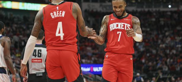 B体育体育网页版-火箭主场力克鹈鹕，豪取第四连胜的简单介绍