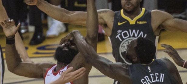 B体育体育网页版登录入口-包含雄鹿备战湖人，格林受伤恐影响的词条