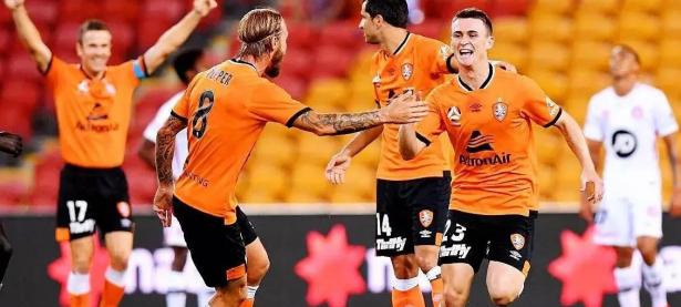 B体育体育官方-阿贾克斯展现强大实力，华丽进军欧战的简单介绍