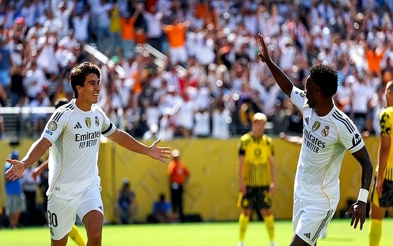 关于巴黎圣日耳曼豪取三分,皇家马德里客场战平对手的信息 关于巴黎圣日耳曼豪取三分,皇家马德里客场战平对手的信息