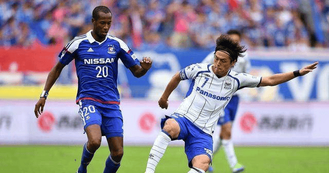 柏林联队赢得一场胜利,球队士气大振的简单介绍 柏林联队赢得一场胜利,球队士气大振的简单介绍