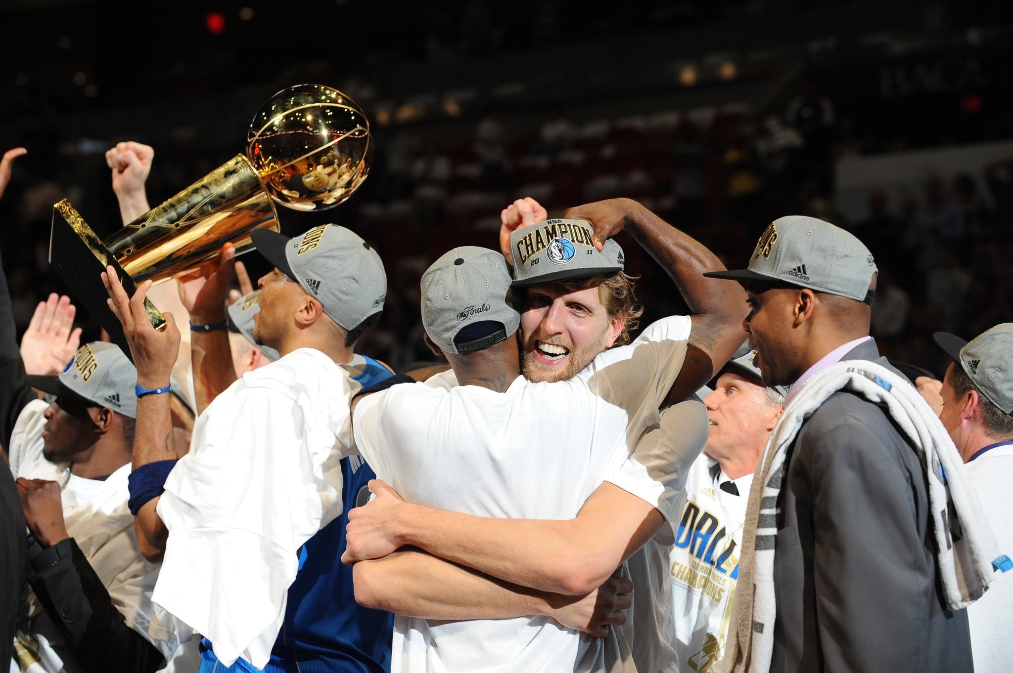 关于小牛核心状态火爆，率队取得胜利的信息