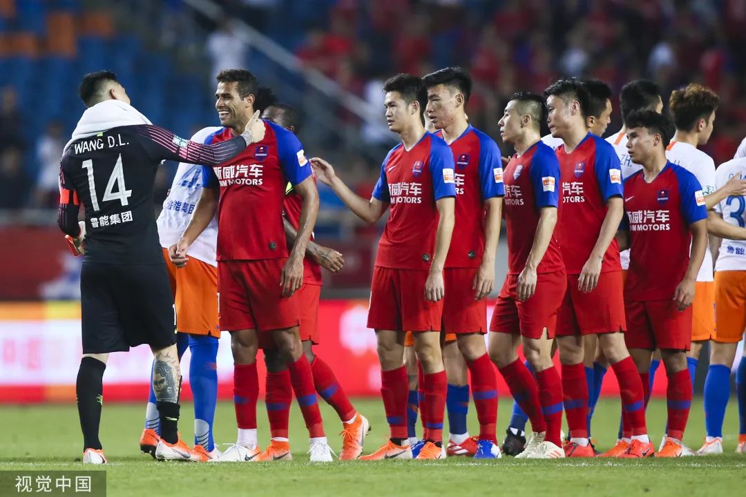 深圳群英主场战胜重庆斯威，保持不败的简单介绍