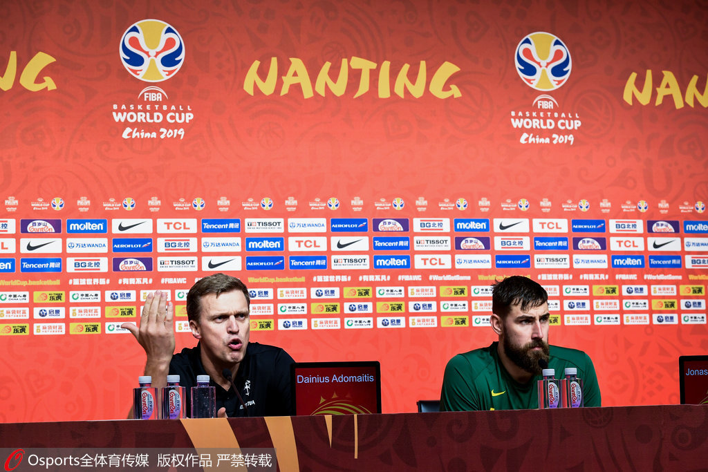 斯洛伐克在与立陶宛的比赛中取得胜利