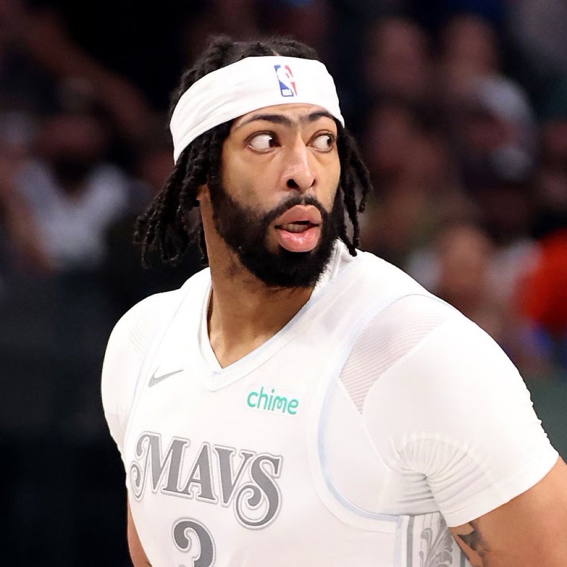 快船大胜小牛，安东尼-戴维斯狂砍分的简单介绍