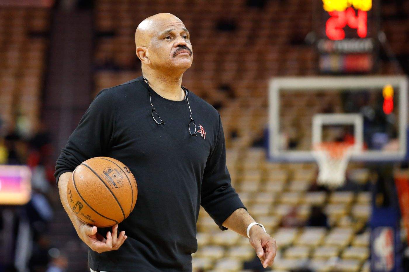 包含真金不怕火炼,火箭球队坚持训练的词条 包含真金不怕火炼,火箭球队坚持训练的词条