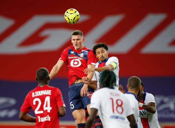 关于里尔主场胜过蒙彼利埃，继续领先积分榜的信息