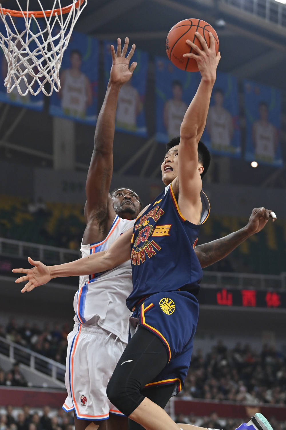 包含四川金强签下新秀球员，稳固球队未来发展基础的词条