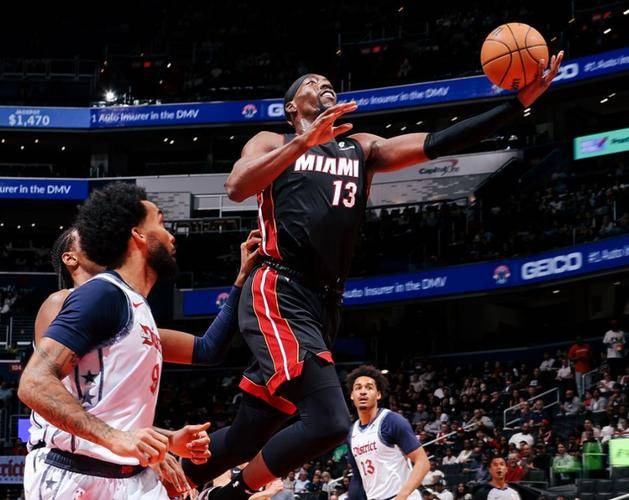 火箭惜败76人，未能把握机会