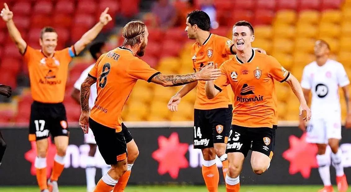 阿贾克斯展现强大实力，华丽进军欧战的简单介绍